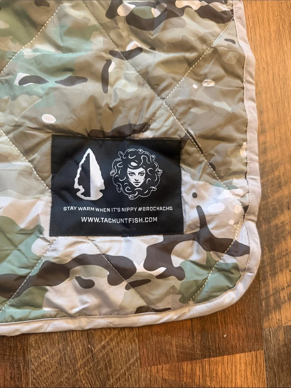 Camouflage Quilted Throw Blanket - Multi Green (BK3)